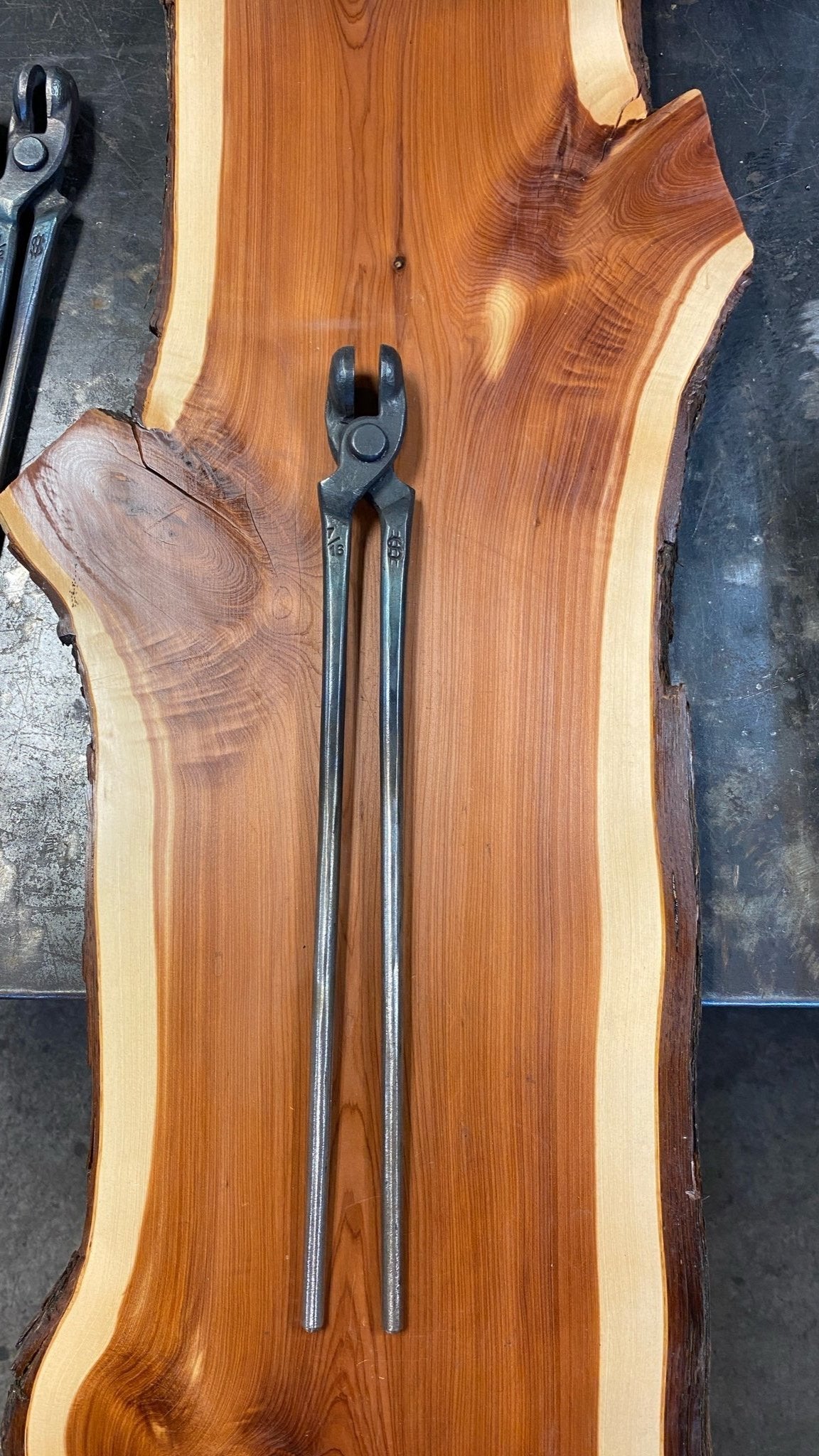 7/16" Tongs Jim Keith Style