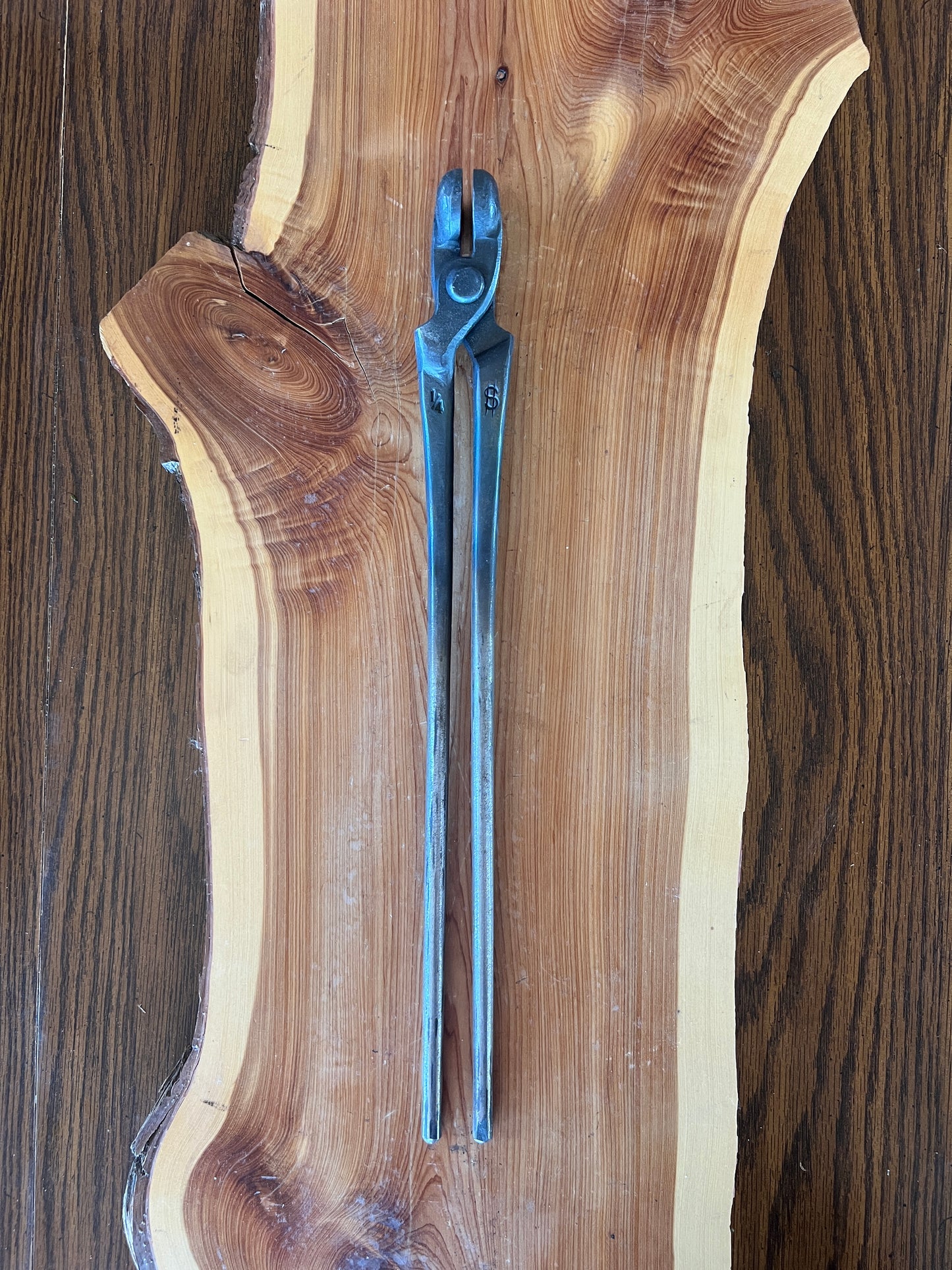 1/4 Jim Keith Style Tongs